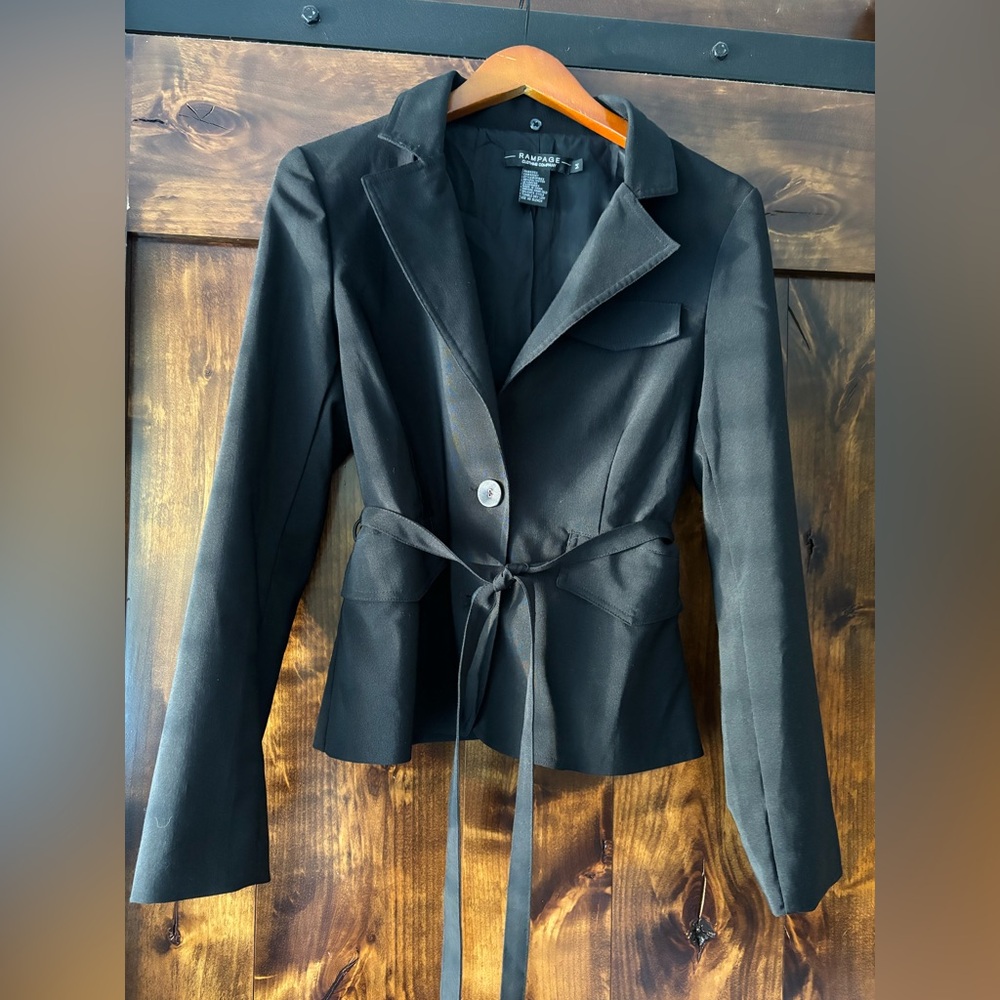Rampage Vintage black blazer with tie.  Size M